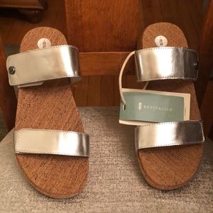 Revitalign Womens Size 12 Womens Sandals Silver